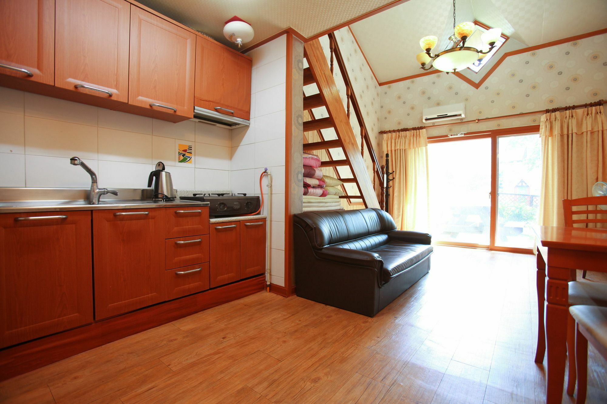 Pyeongchang Iris Pension Exterior photo